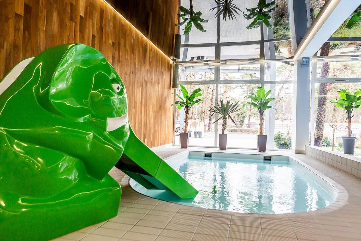 Hotel Jantar Wellness & Spa Ustka Exteriör bild